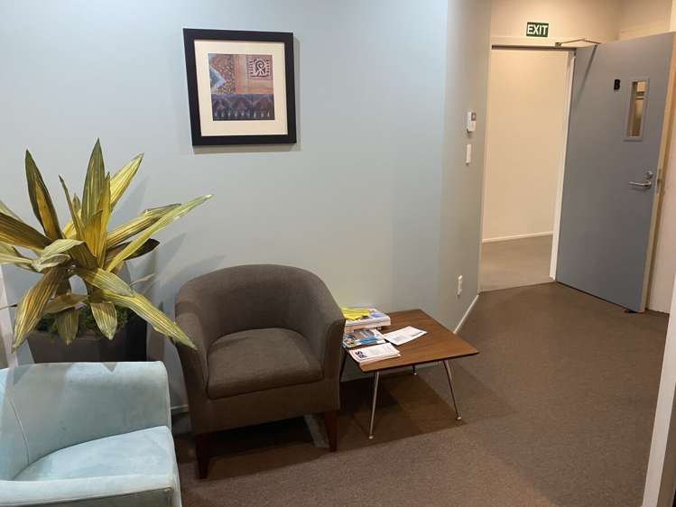 Suite A, 2B, 5 Ceres Court Albany_1