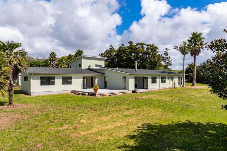 699 School Road Tomarata_21