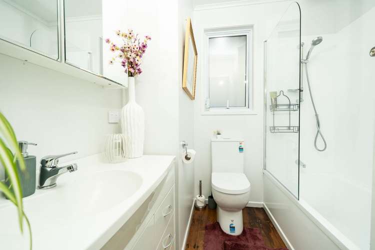 26 Valley Road Hikurangi_13