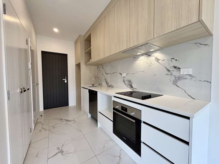 4/25 Abbotleigh Ave Te Atatu Peninsula_2