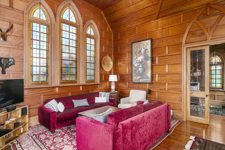 4 Holyhead Street Outram_2