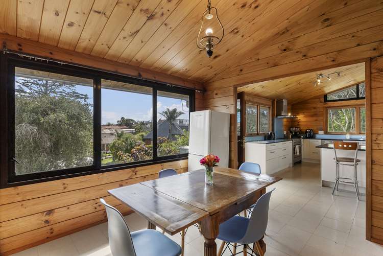 10 Jandell Crescent Bucklands Beach_8