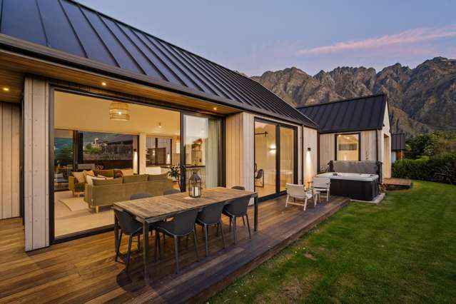 Luxury, space and privacy at Jack’s Point