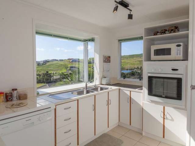 14 Hibiscus Avenue Cable Bay_2