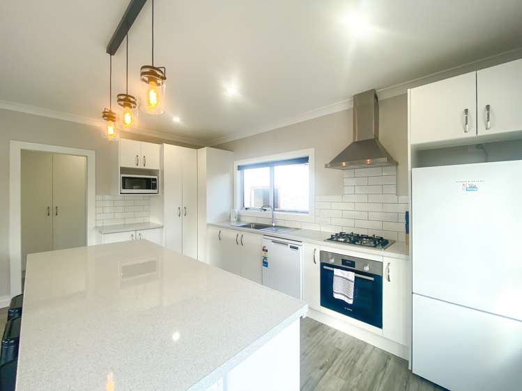 11 Orlando Street Stratford_1