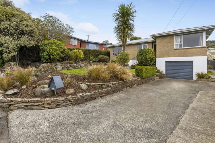 75 Gilkison Street Halfway Bush_24