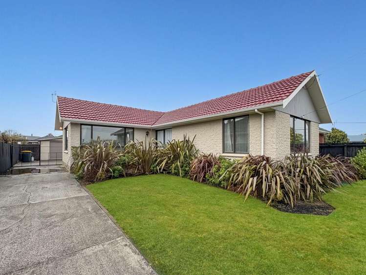 30 Vardon Cr Shirley_0