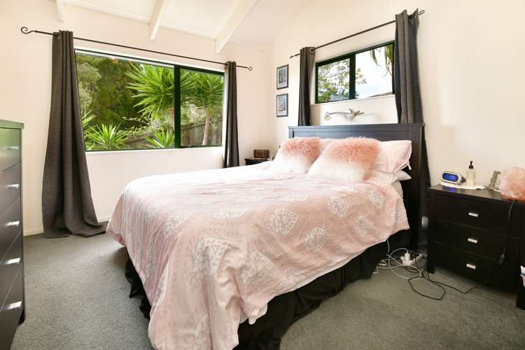 8a Scott Road Stanmore Bay_9