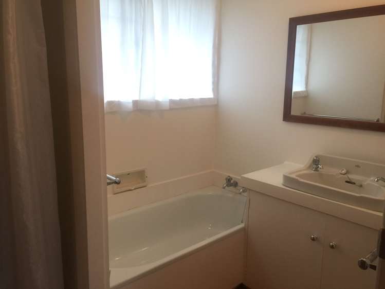 2/3 Sydney Street Hauraki_7