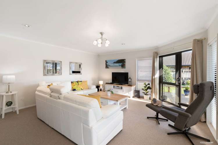 18 Wroxton Place Waiuku_4