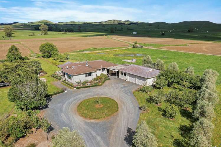 1781 Miranda Road Mangatangi_22