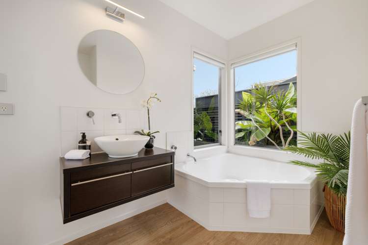 9 Oriental Parade Papamoa_14