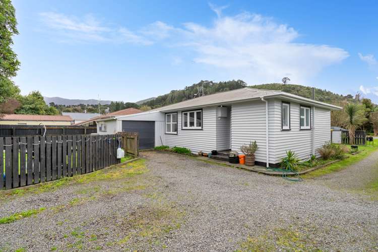 22 Brandon Street Featherston_13