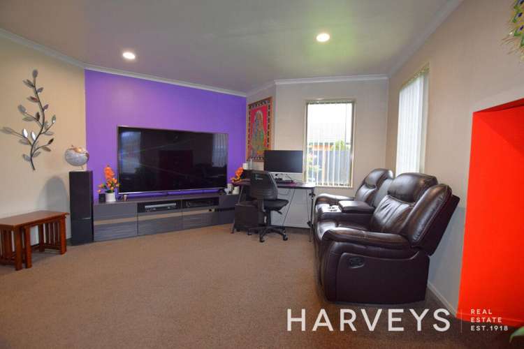 2 Apsley Rise Henderson_7