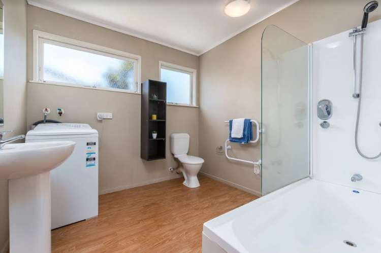 2/45 Abbotts Way Remuera_6