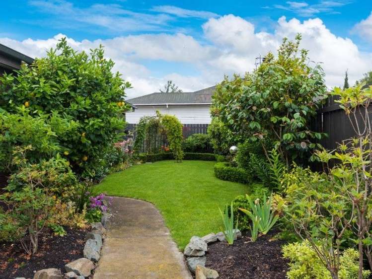 33a Adams Lane Springlands_12