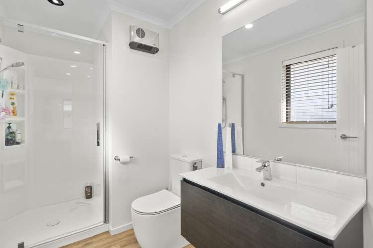 16 Austin Reid Carterton_14