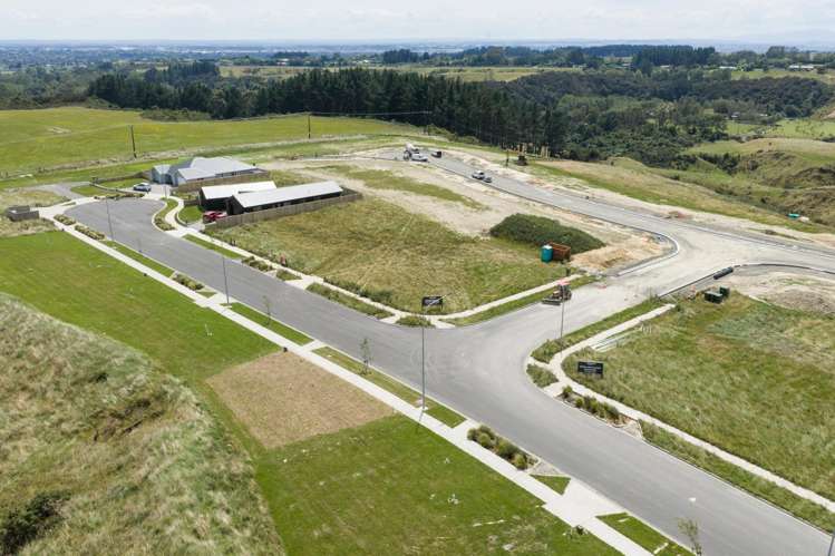 87 Atlantic Drive Fitzherbert_4