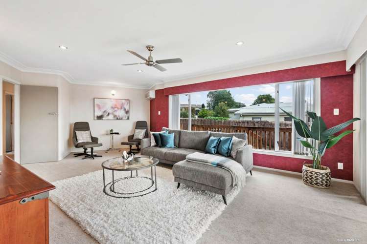 8 Richardson Avenue Pukekohe_6