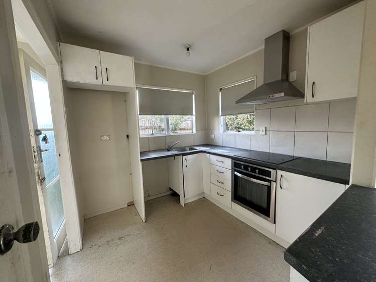 2/60b Swanson Road Henderson_6