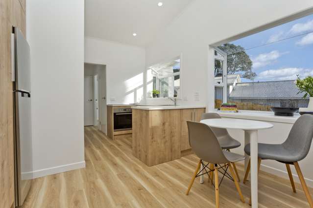 1/51 Kia Ora Road Beach Haven_3