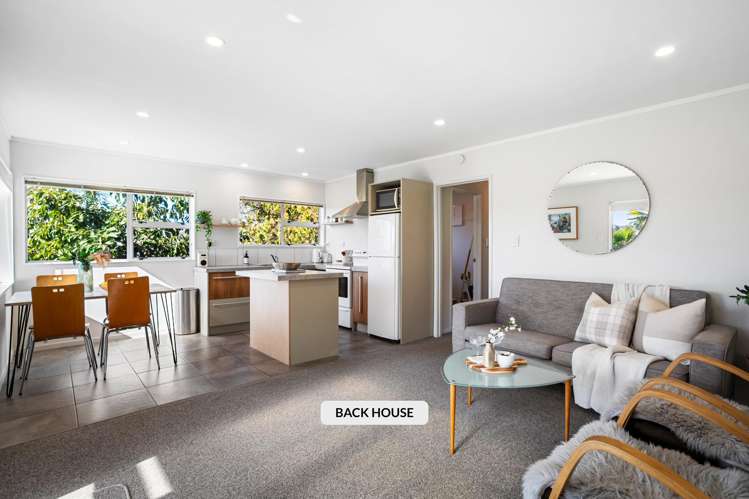 57 Onewa Road Northcote_20