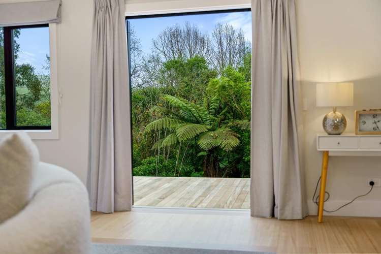 76 Parenga Road Te Horo_16