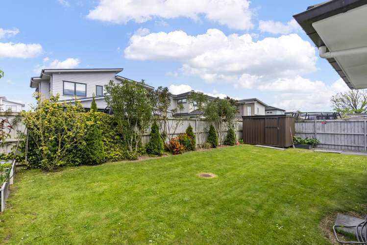 8 Nganui Avenue Conifer Grove_24