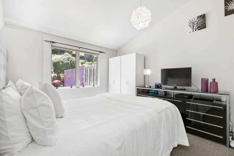 13a Dart Place Fernhill/Sunshine Bay_12