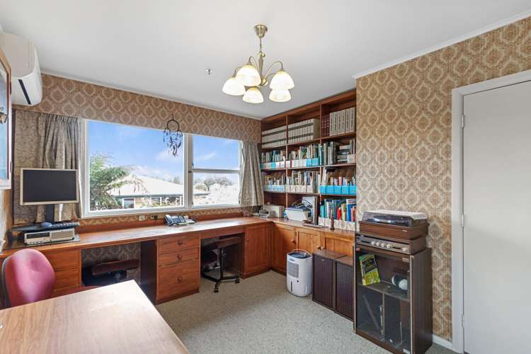 22 Sutton Crescent Hillcrest_12