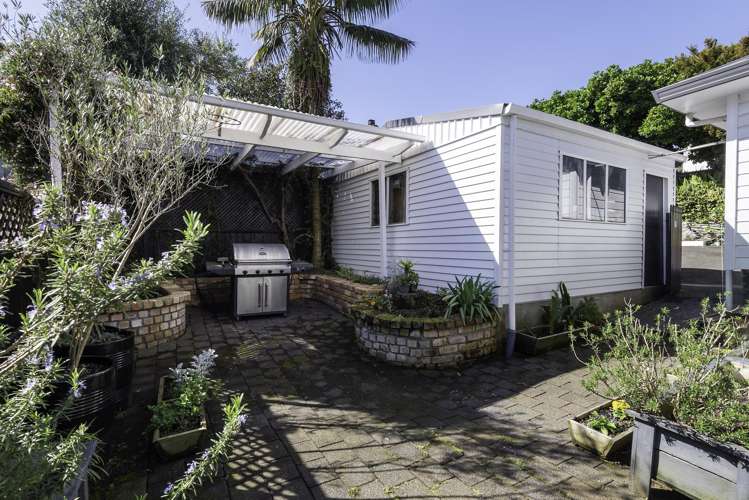 6A Rodney Street Howick_17