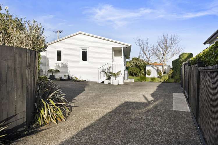 1/5 Hoheria Road Onehunga_24