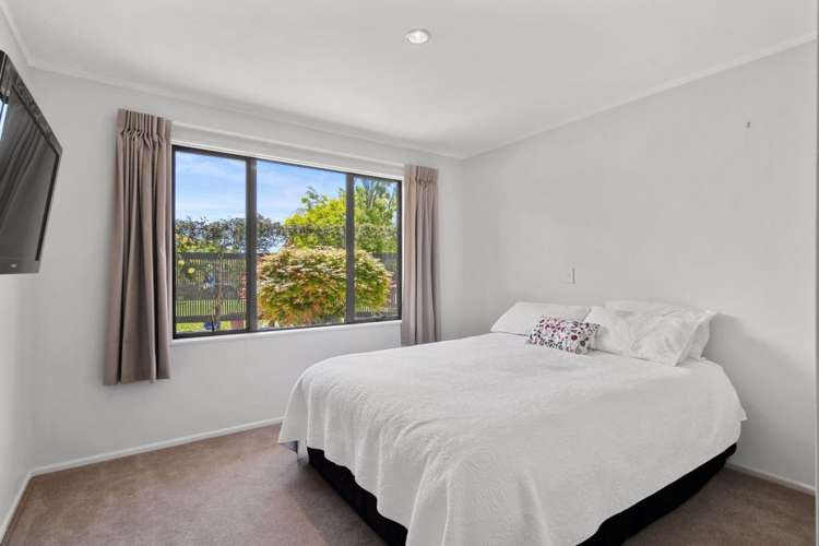 11 Ardilea Avenue Stoke_20