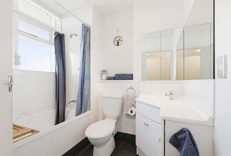6B/19 Maida Vale Road Roseneath_13