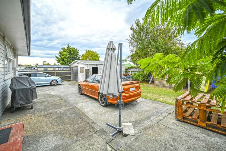 76 Dover Road Flaxmere_9