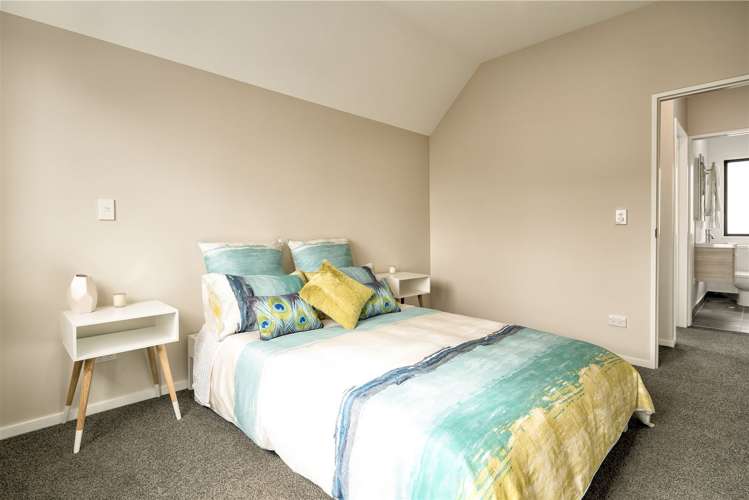 8/15 Cheltenham Street Merivale_13