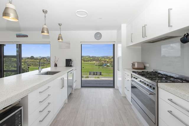 133 Waitea Road Muriwai_4