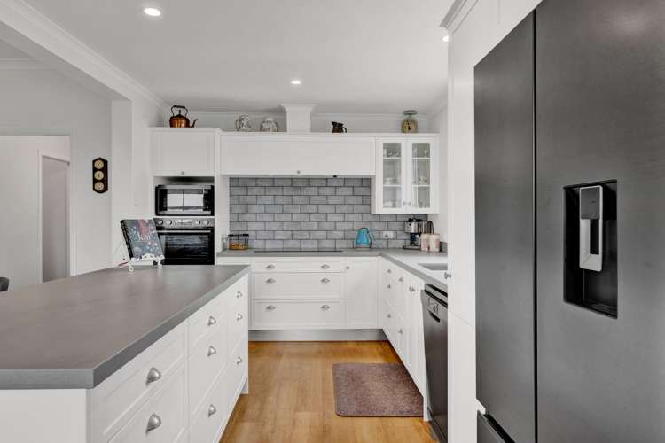 29 Hills Road Stratford_1