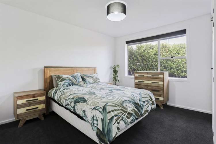28 Shetland Street Wainoni_16