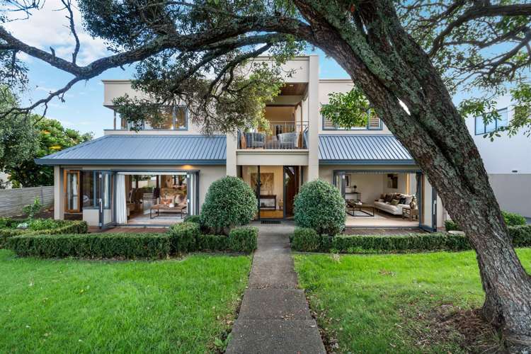 3 Tui Street Torbay_11