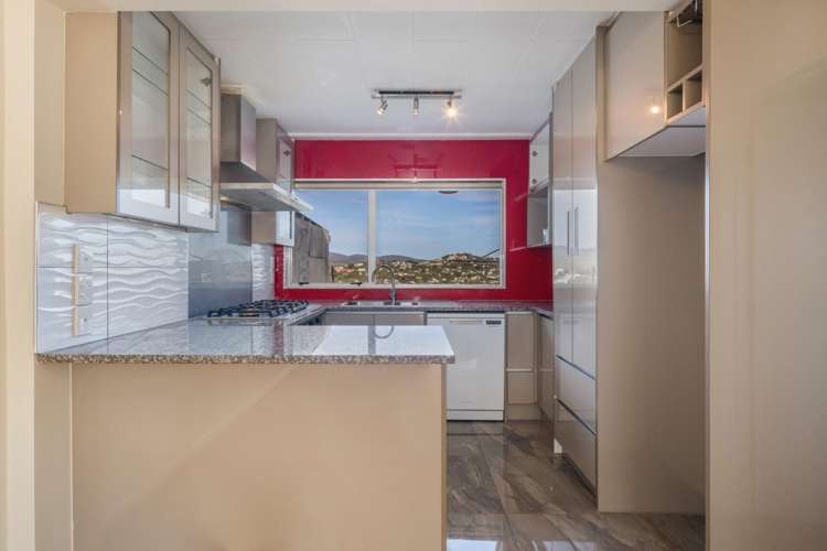 40 Akaroa Drive Maupuia_5