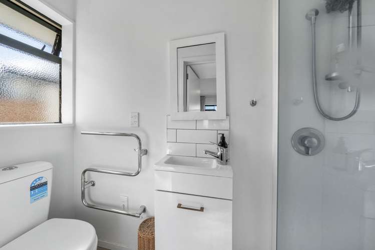 1/126 Halswell Junction Road Halswell_18