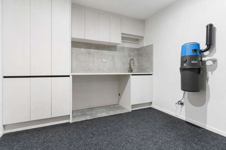 82 Joseph Street Flat Bush_20