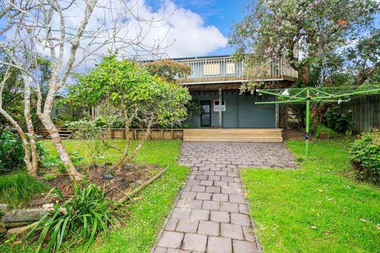 13 Tainui Street Torbay_16