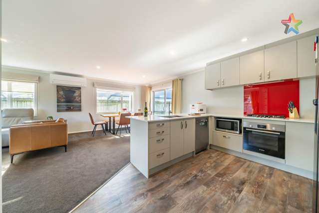 7 Brian Hughes Road Wainuiomata_3