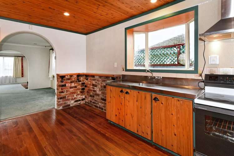 15 Wycola Avenue Hei Hei_8