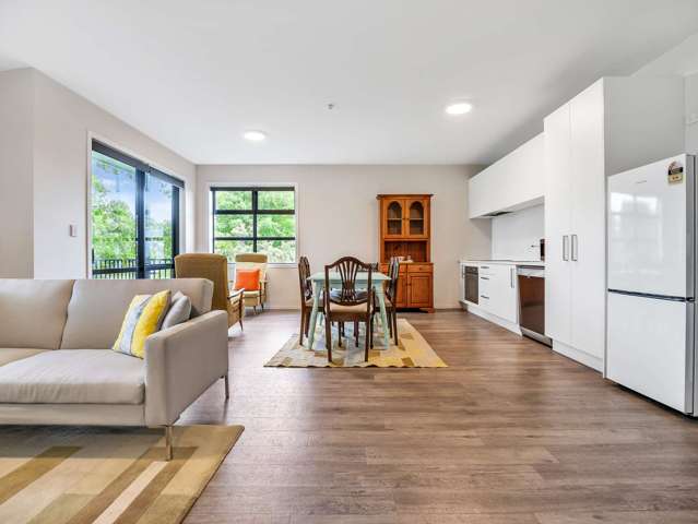 Turn-Key Living – Fully Furnished, Airbnb Ready