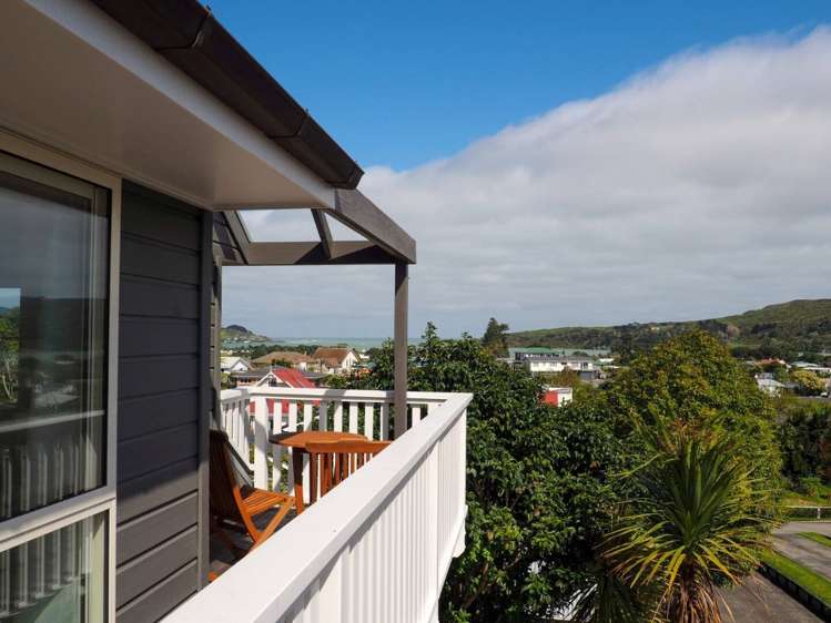 21b Long Street Raglan_15