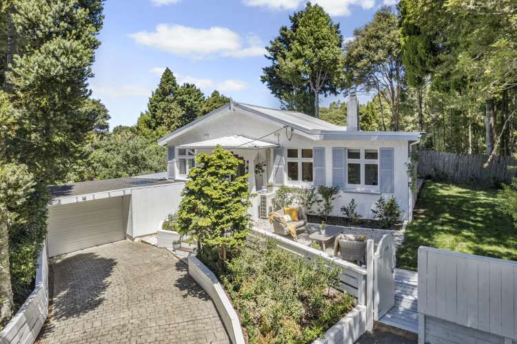 2 Minnehaha Avenue Titirangi_0
