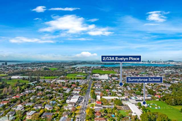 2/13a Evelyn Place Hillcrest_1